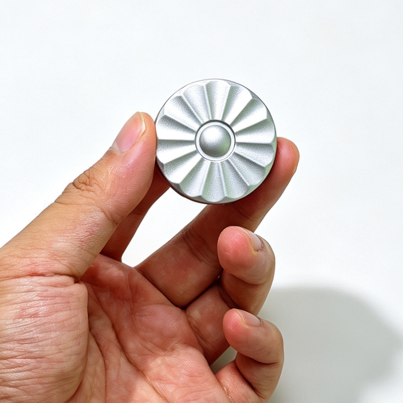 ของเล่นหมุนเหรียญแม่เหล็กแบบสั - Cool Office Tech Gadgets บทวิจารณ์และราคา