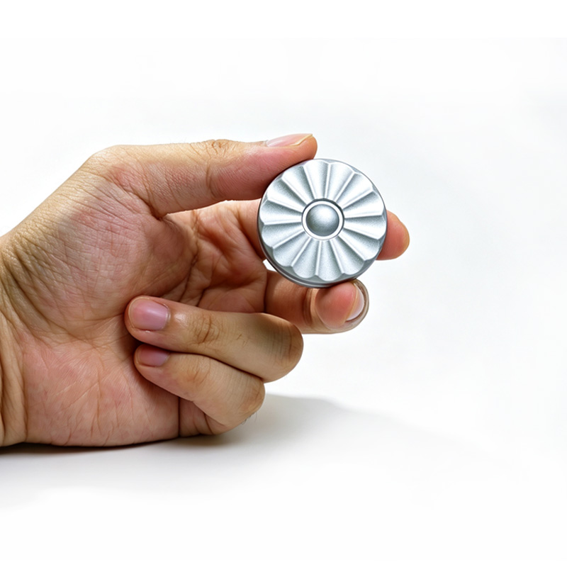 ของเล่นหมุนเหรียญแม่เหล็กแบบสั - Cool Office Tech Gadgets บทวิจารณ์และราคา