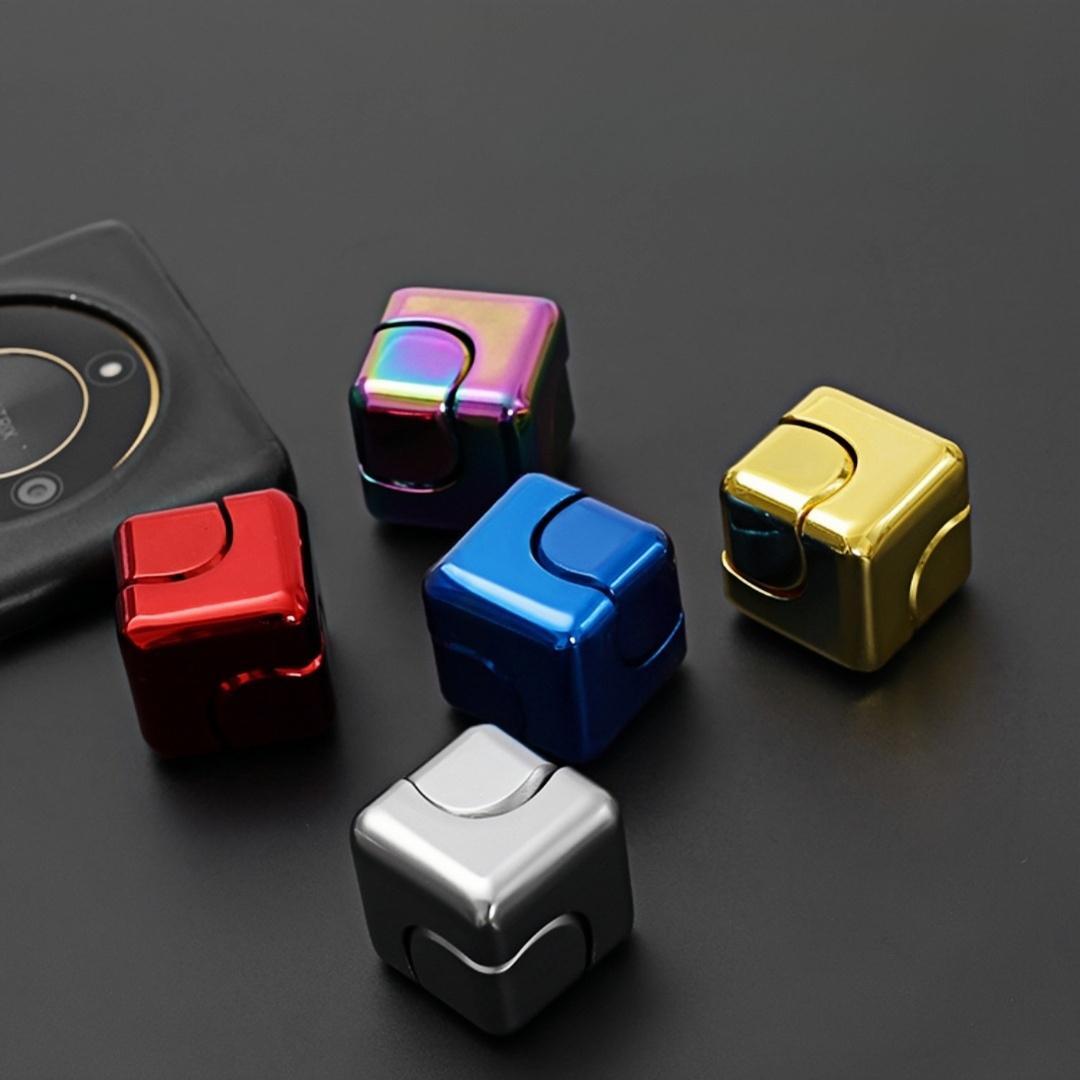 โลหะ Fidget Spinner Cube ของเล - Cool Office Tech Gadgets บทวิจารณ์และราคา