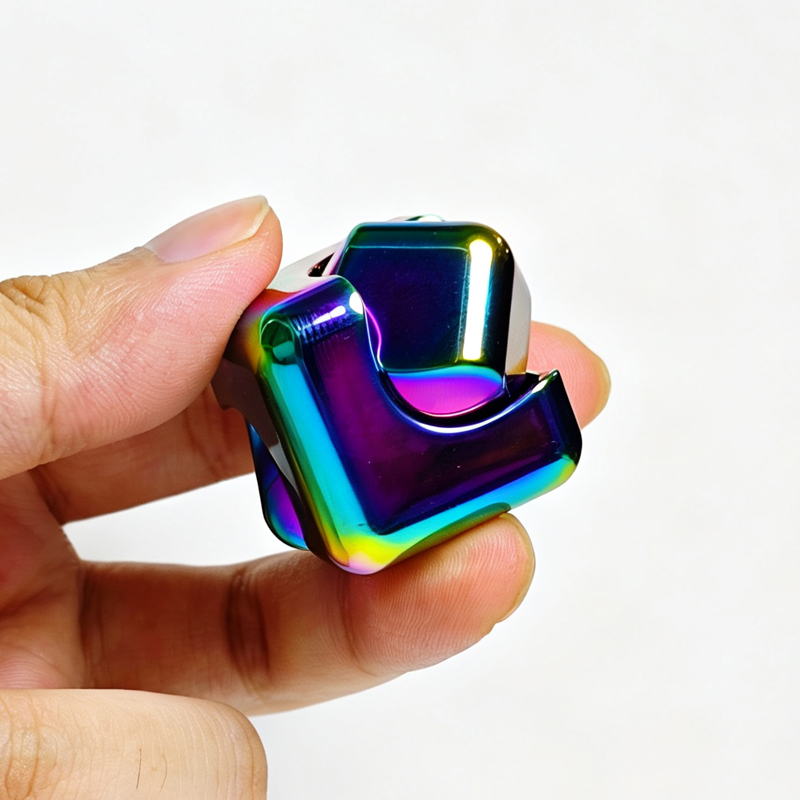 ลูกเต๋าโลหะทรงสี่เหลี่ยมหมุนได - Cool Office Tech Gadgets บทวิจารณ์และราคา